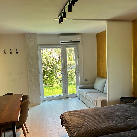 Apartment Gal Novo Mesto Exteriér fotografie
