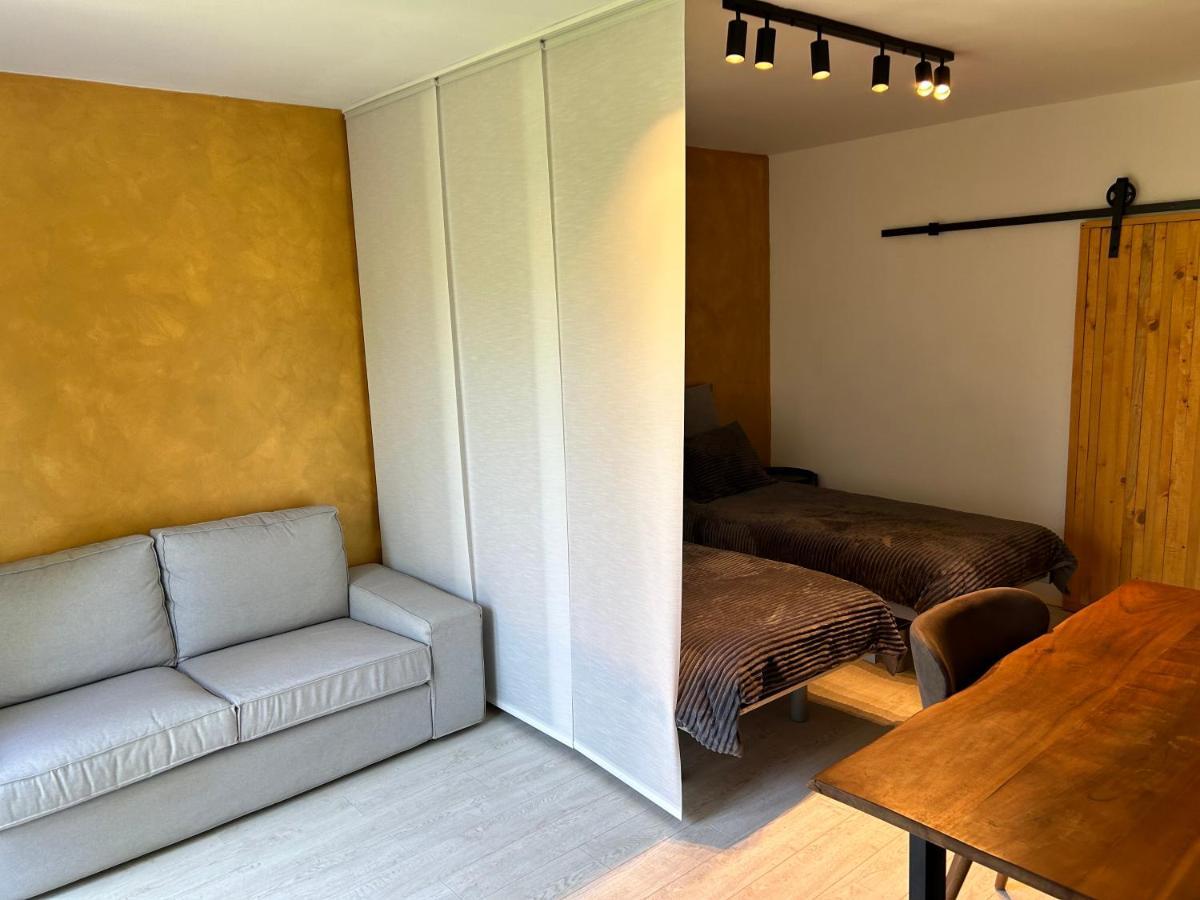 Apartment Gal Novo Mesto Exteriér fotografie