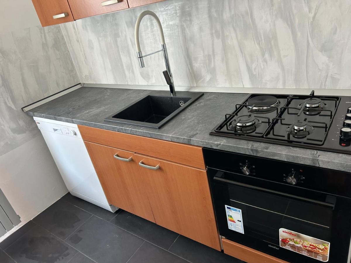 Apartment Gal Novo Mesto Exteriér fotografie