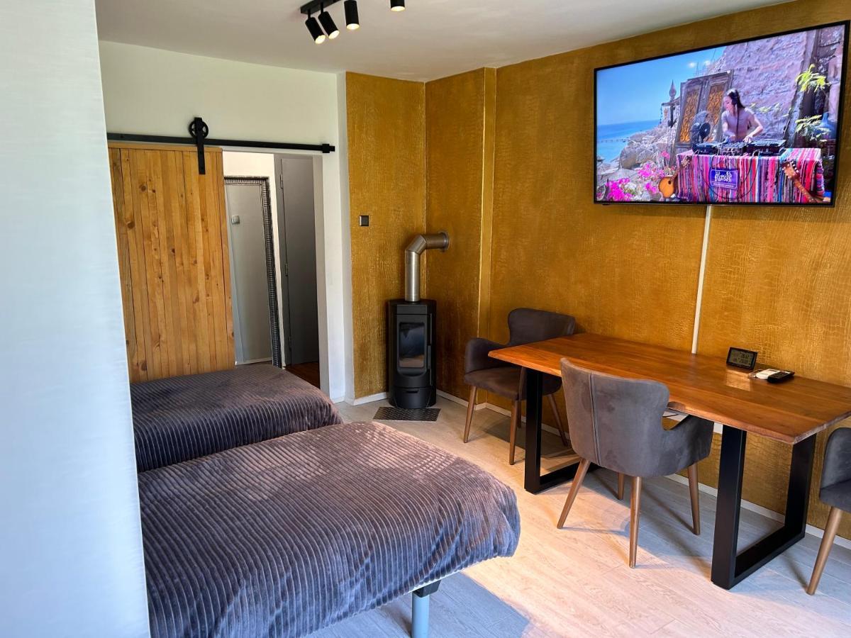 Apartment Gal Novo Mesto Exteriér fotografie