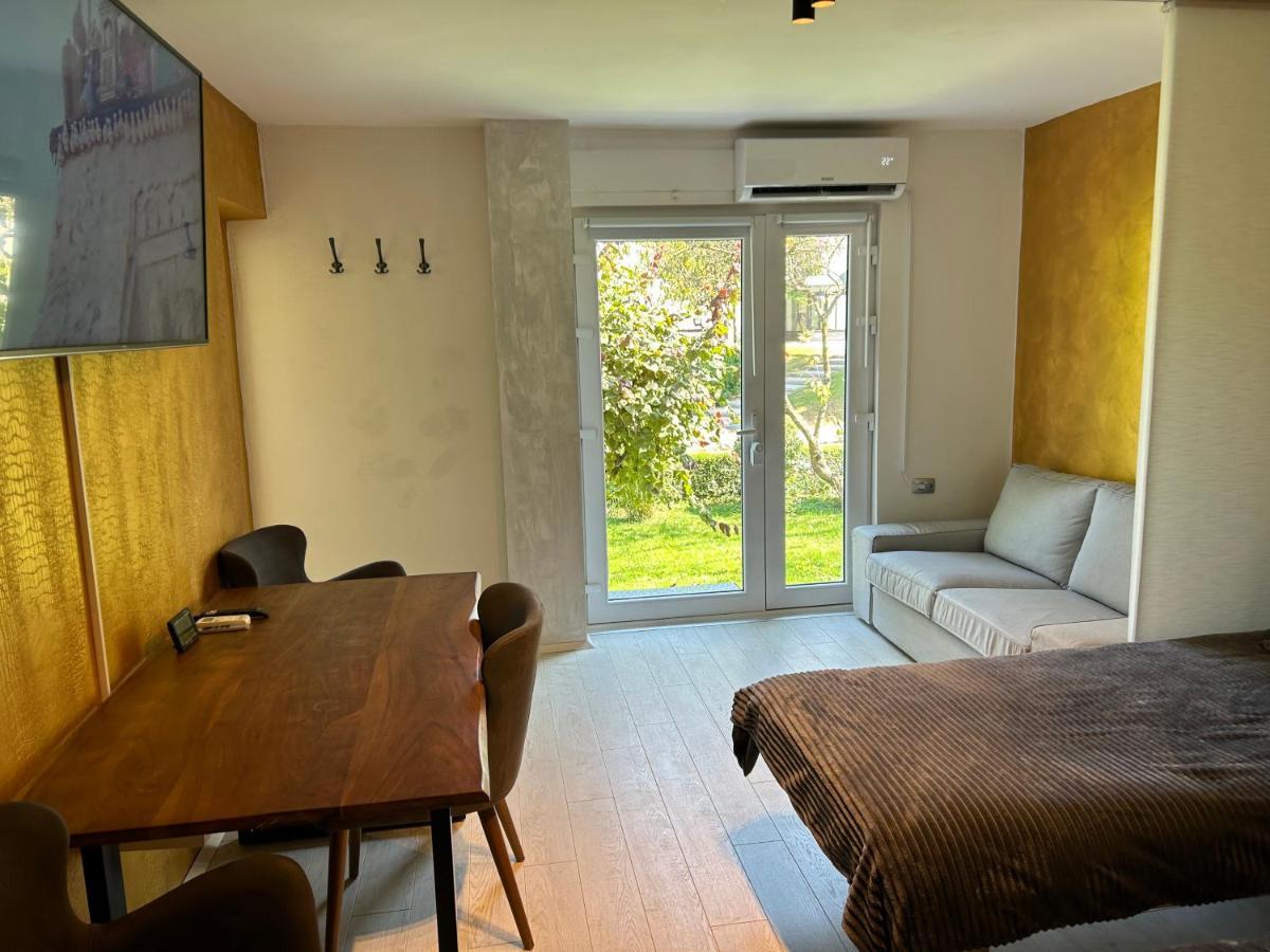 Apartment Gal Novo Mesto Exteriér fotografie